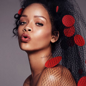 Meet your Posher, Malika